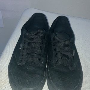 Men’s Vans size 9
